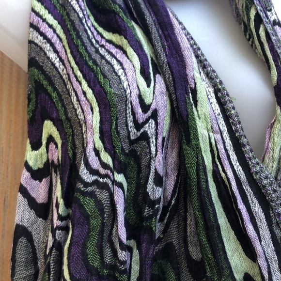 Tolani 100% Viscose Scarf Shawl w/fringe. Purple & Green Shades, wavy pattern - Picture 3 of 16
